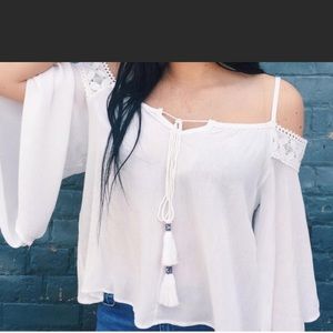 Noul white bell sleeve top